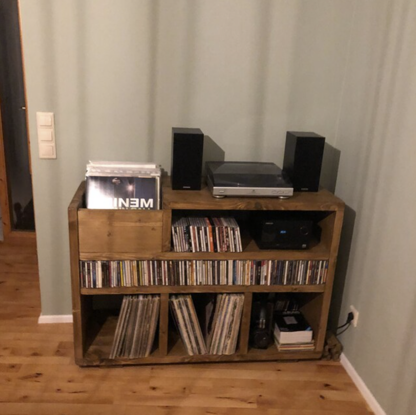 Falknor - Vinyl Storage Cabinet with Browsing Boxes